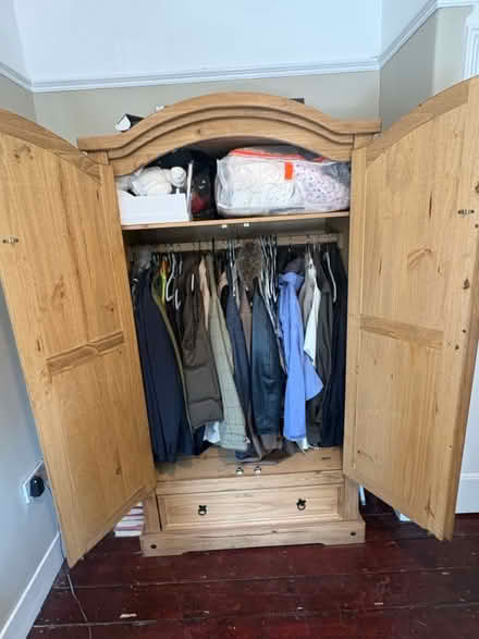 Photo of free Wooden wardrobe HEAVY (Forest hill SE26) #3