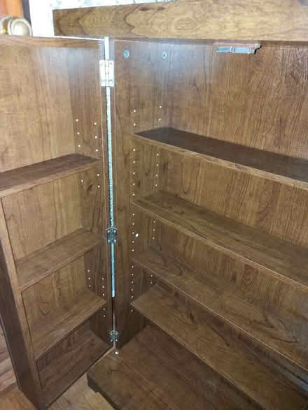 Photo of free Cabinet and drawers (Redditch B98) #3