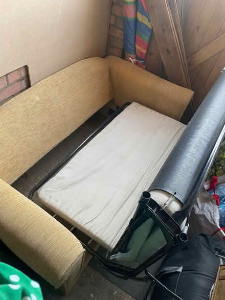 Photo of free Sofa bed (Rayleigh SS6) #4