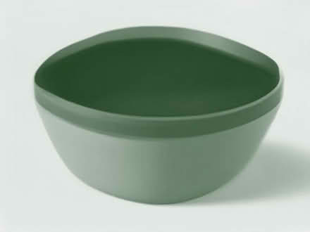 Photo of free Plastic food containers (Moreton CH46) #1