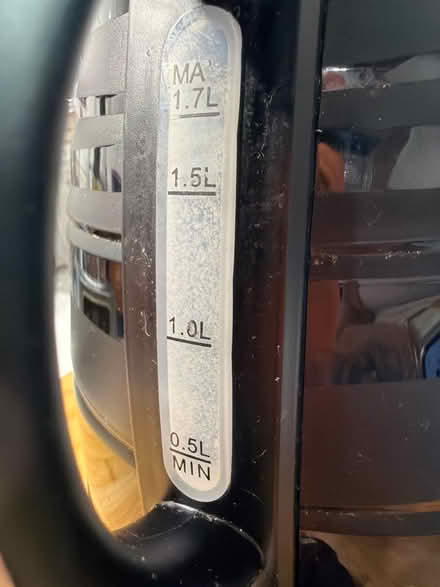 Photo of free Kettle and toaster (Lancing BN15) #4
