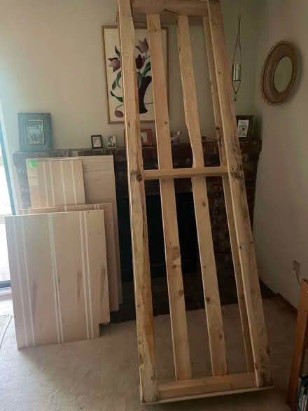 Photo of free Pallet (N. Shoreline / 15th Ave NE) #1
