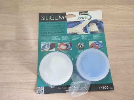 Photo of free Silicone moulding paste (islington N1) #1