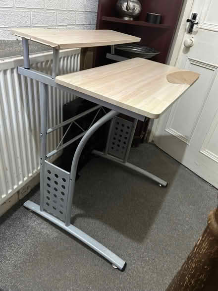 Photo of free Computer Desk (West Bowling BD5) #2