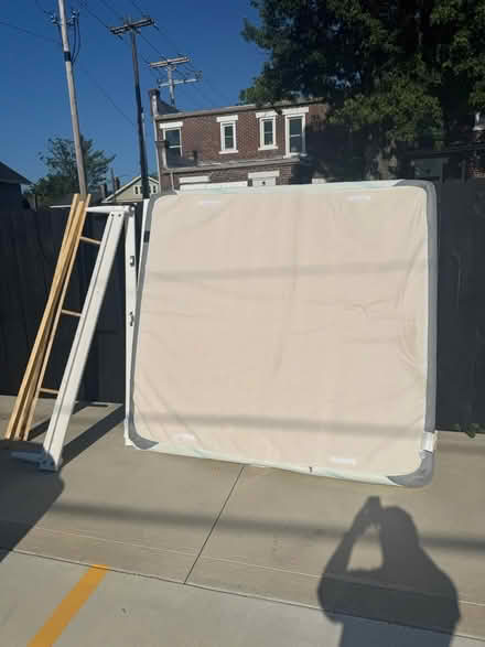 Photo of free Tempur pedic king and bedframe (Near Nationwide Children’s) #1