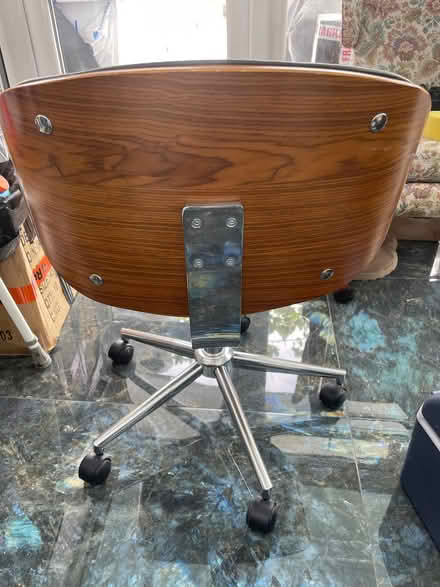 Photo of free Office swivel chair (Bethnal Green E2) #2