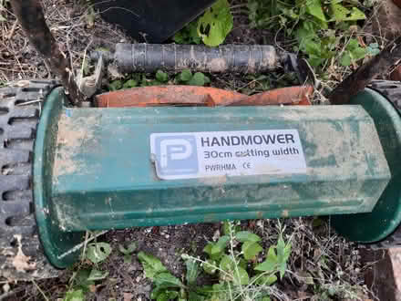 Photo of free Hand mower with grass collector (Hollingdean BN1) #1