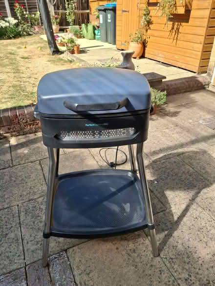 Photo of free Electric Barbeque (Warners End HP1) #1