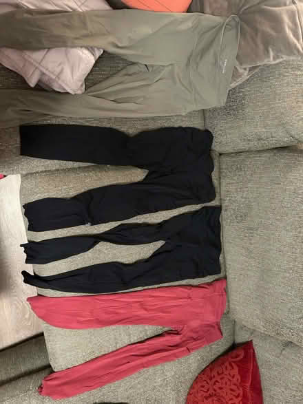 Photo of free Women’s Lululemon Leggings (Atwater Village) #1