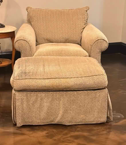 Photo of free Sectional and side chair (Highland park area) #1
