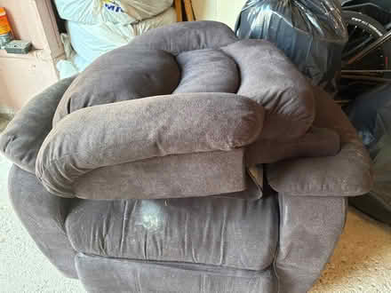 Photo of free Large massage chair (L5L 5P5) #1