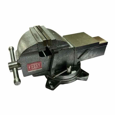 Photo of Large vice (Sevenoaks TN13) #1