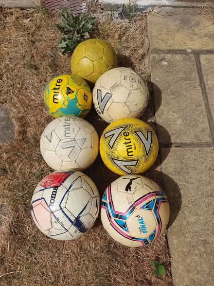 Photo of free Foorballs (Nascot Wood WD24) #2