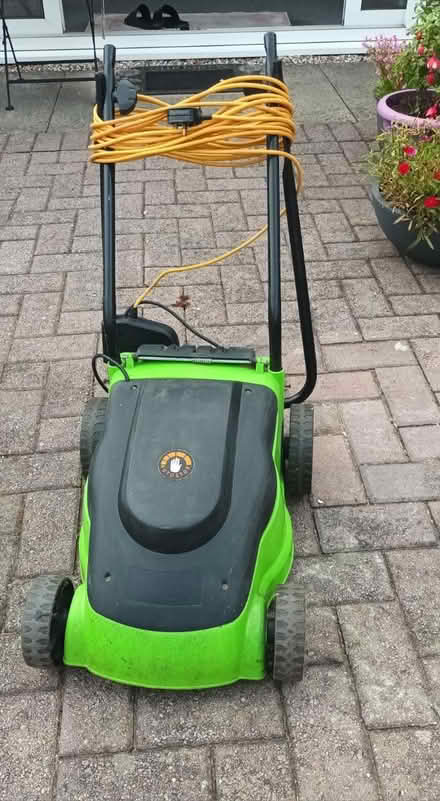 Photo of free Electric Lawnmower (Waterthorpe S20) #3