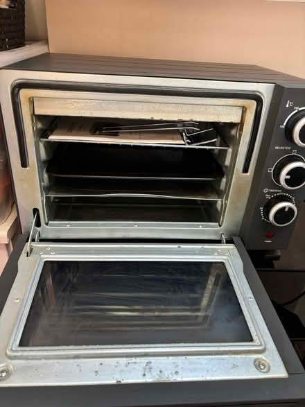 Photo of free Cook works mini oven 20L (Erith DA8) #2
