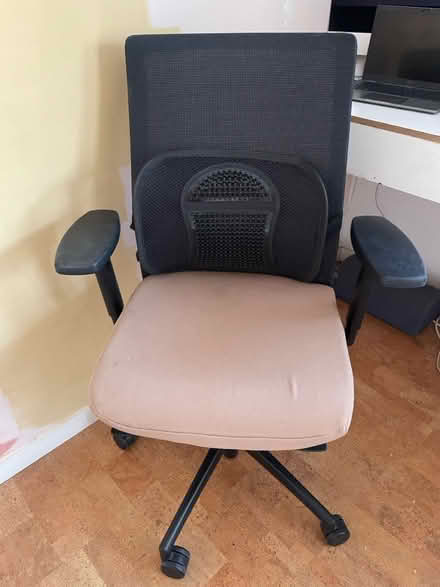 Photo of free Ergonomic office desk chair (Stoke Newington N16) #2