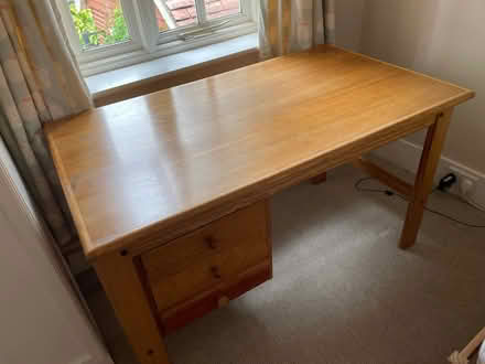 Photo of free Wooden desk (Sm69nf) #1