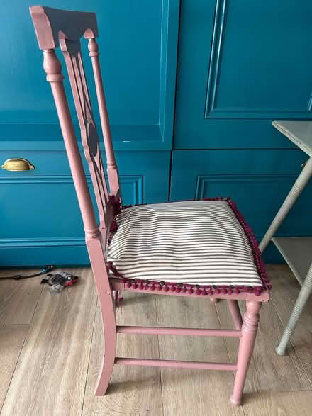 Photo of free Pretty antique chair (Tooting Bec/Balham SW17) #2