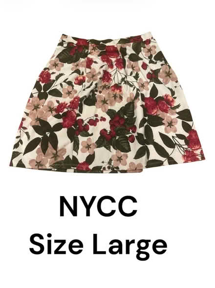 Photo of free NYCC Woman’s Skirt (Brooklyn Storage) #1