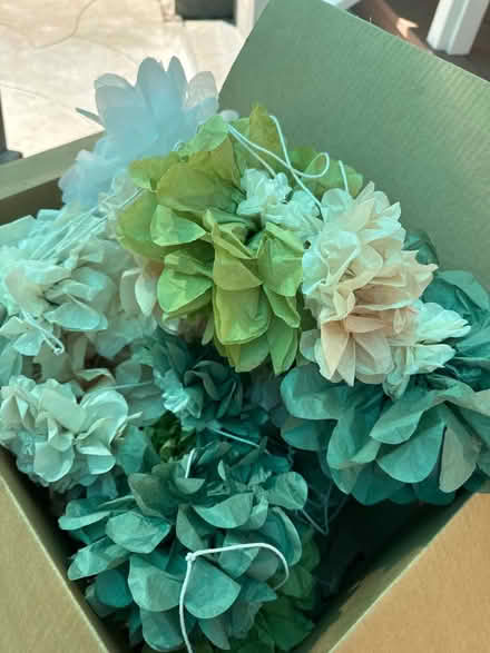 Photo of free Paper flower decorations (Redwood City) #2