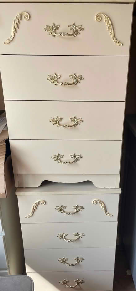 Photo of free 2 cream bedside cabinets with drawers (Crewkerne TA18) #1