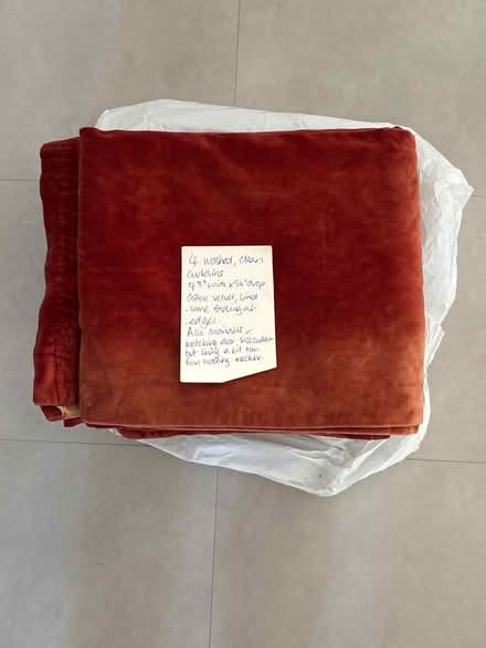 Photo of free 4 curtains (Eastbourne BN20) #1