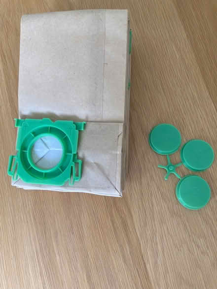 Photo of free SEBO vacuum cleaner bags (Upper Pickwick SN13) #1