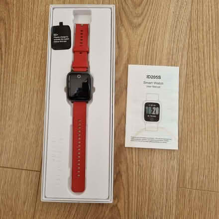 Photo of free Letscom SmartWatch ID205S (Beaconsfield HP9) #1