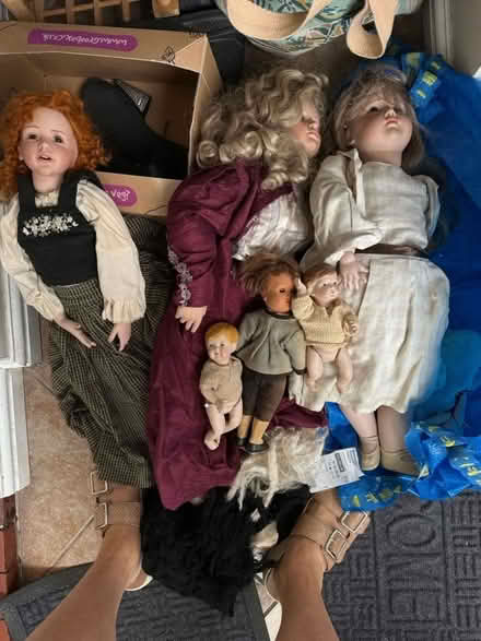 Photo of free Selection of old dolls (Urmston M41) #1