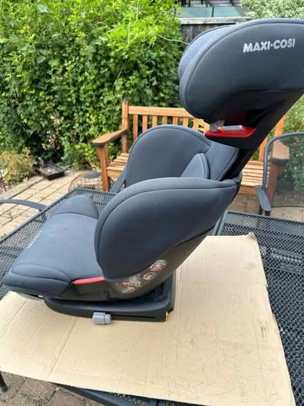 Photo of free Maxi Cosi car seat (Sandridge AL4) #3