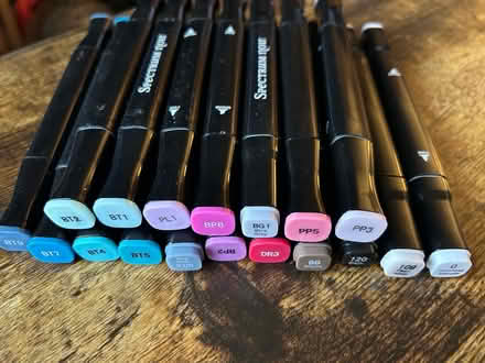 Photo of free Some art/craft Pens (Hecky WF16) #1