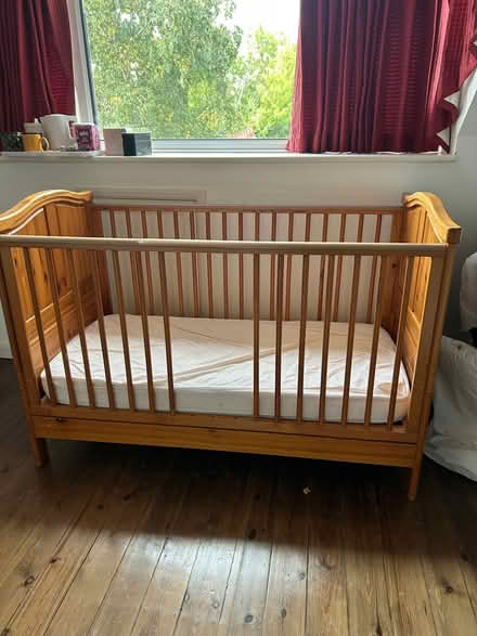 Photo of free Baby safe Cot (Summertown OX2) #3