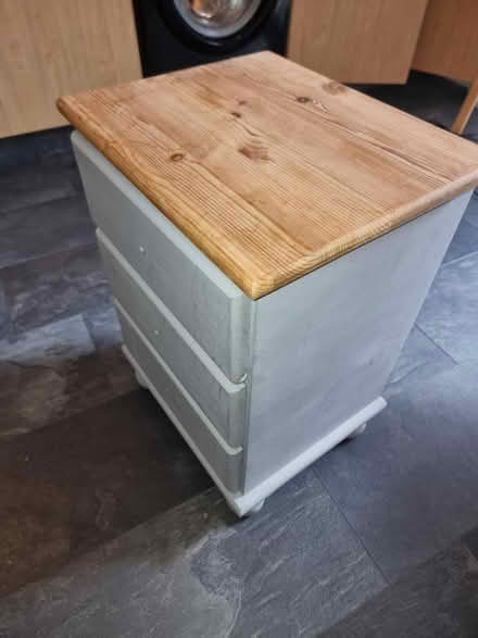 Photo of free Bedside table/ drawers (Hillsborough S6) #2