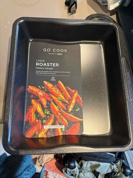 Photo of free Tesco roasting tray (Hanwell W7) #1