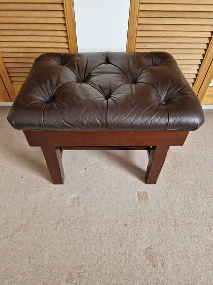 Photo of free Hydraulic piano stool (Buckhurst Hill IG9) #1