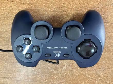 Photo of free PC game controller (USB) (Bear Flat BA2) #1