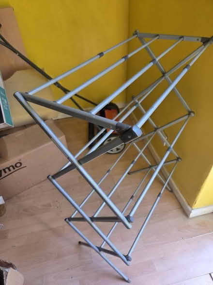 Photo of free Standing clothing rack (Osterley TW7) #1