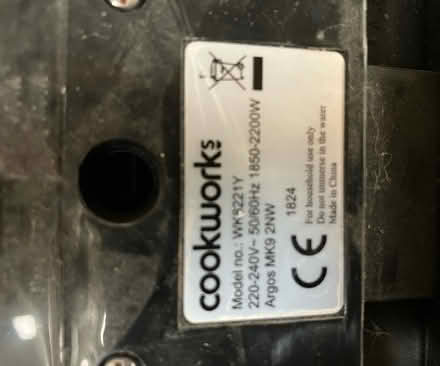 Photo of free 1.7L kettle (Morden SM4) #3