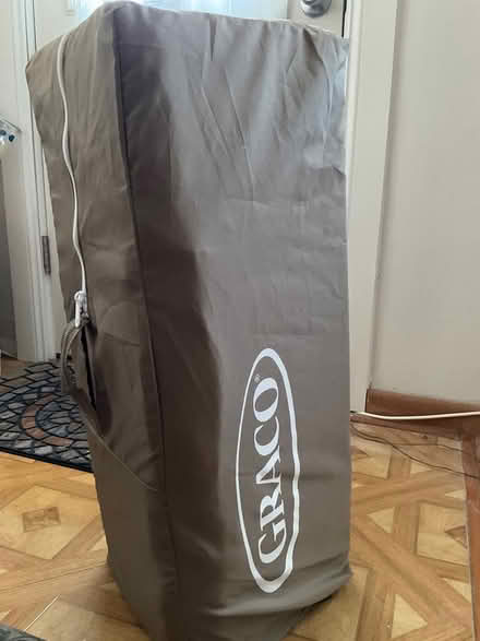 Photo of free Graco Pack n’ Play (Bayside) #1