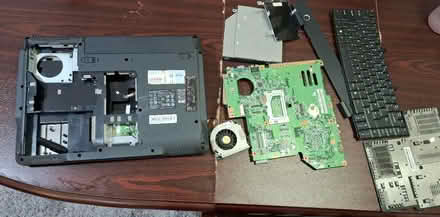 Photo of free eMachines Laptop -Dismantled (Manchester M12) #3