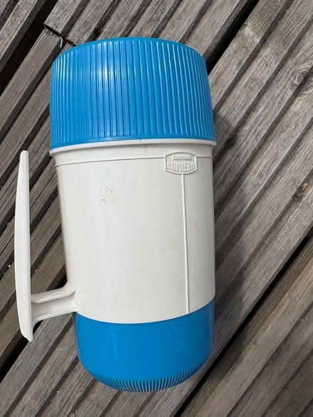 Photo of free Thermos flash (South Croydon CR2) #1