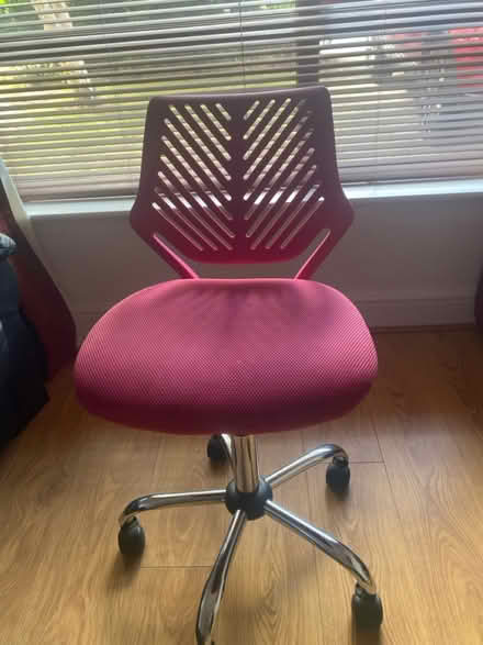 Photo of free Pink office chair (Adamstown lucan) #1