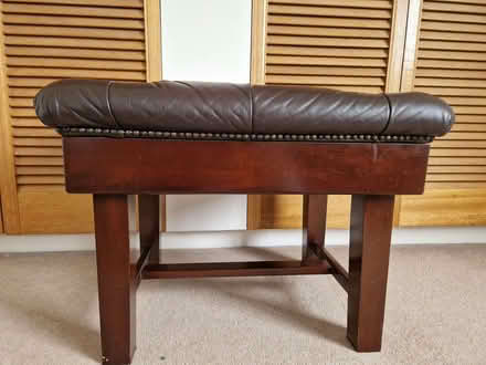 Photo of free Hydraulic piano stool (Buckhurst Hill IG9) #3