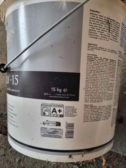 Photo of free wall covering adhesive (West Pennard BA6) #2