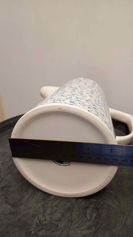 Photo of free pitcher jug vase 19.5cm tall, VGC, white with blue flowers (Boscombe BH5) #3