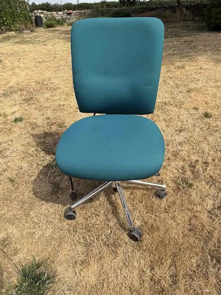 Photo of free Office swivel chair (Purton - SN5 4EF) #1