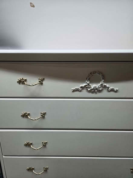 Photo of free Elegant white chest of drawers (Halton HP22) #2