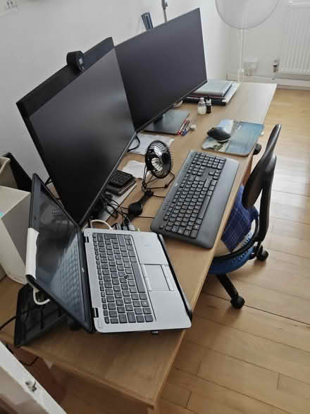 Photo of free Table/ Desk (Stockwell SW9) #2