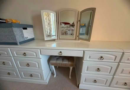 Photo of free White company bedroom furniture (Rg80hx) #2
