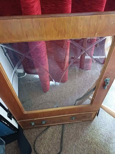Photo of free Glass panel with etched arch pattern for upcycling project (Bromham MK43) #2